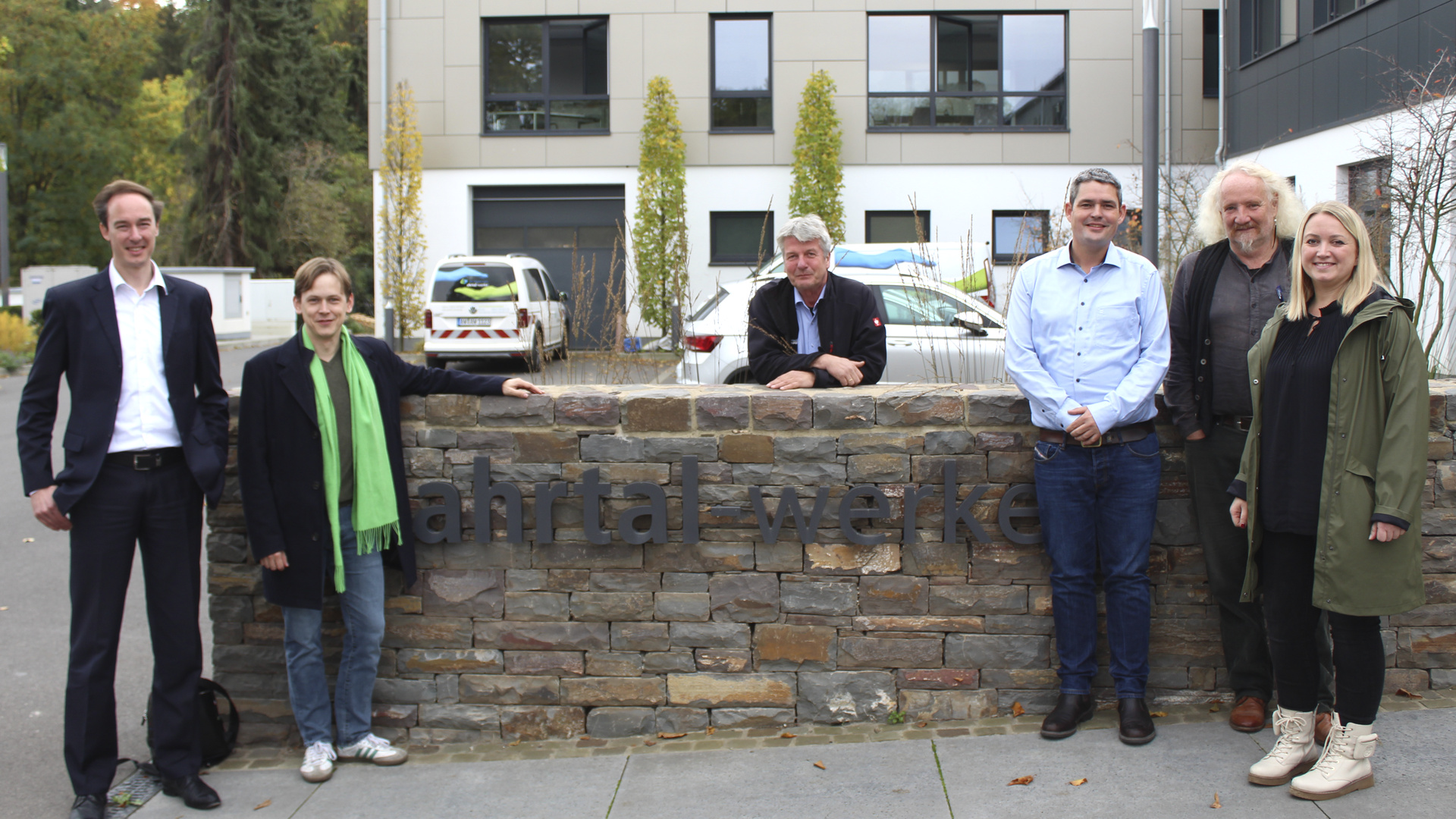 Dr. Heiko Knopf (2. von links) besuchte die Ahrtal-Werke in Bad Neuenahr-Ahrweiler.