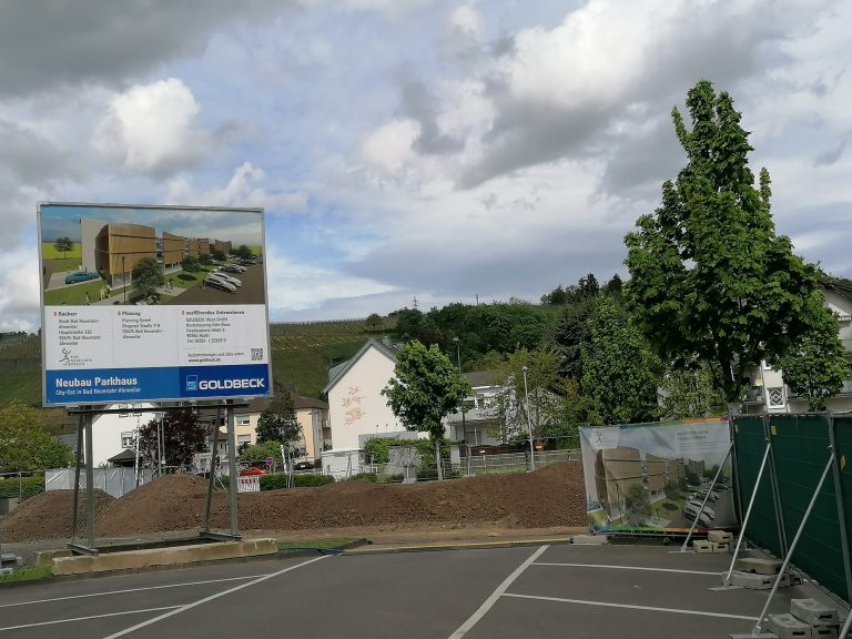 Parkhausbau in Bad Neuenahr – Grundsteinlegung ohne GRÜNE